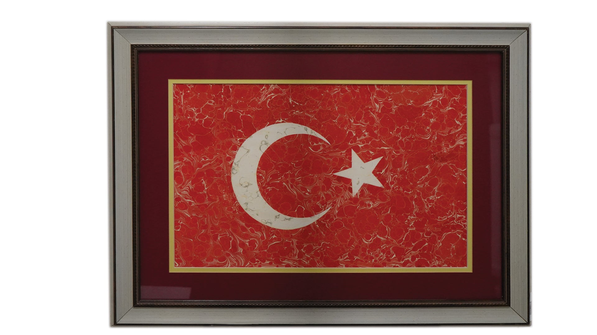Ebru Sanatı ile Hazırlanmış Türk Bayrağı Tablosu